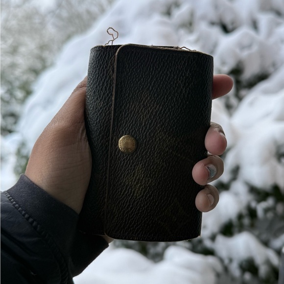 Louis Vuitton Handbags - Free LV Wallet Now FOLLOW SOCIAL @theBagriculture